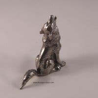Le loup hurlant miniature en étain