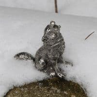 Le loup hurlant miniature en étain