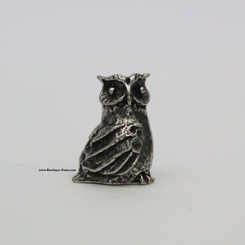 Le petit hibou en étain