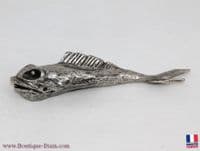 Le poisson chat en étain