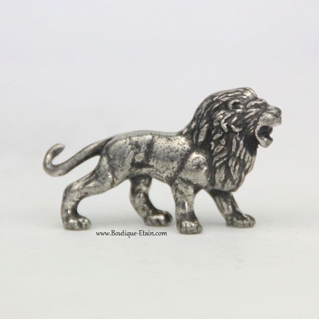 Lion miniature en étain