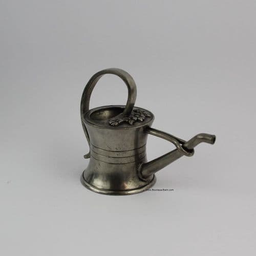 Miniature arrosoir en étain