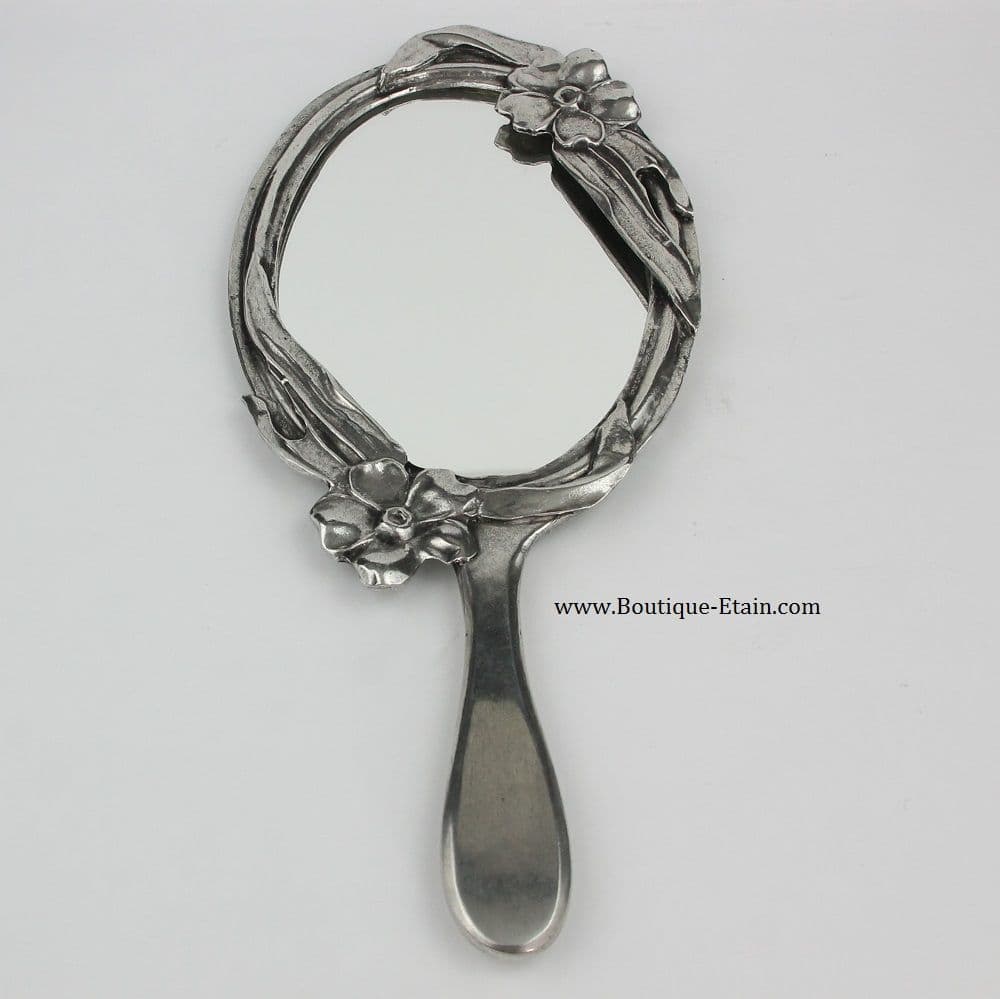 Miroir à main en étain