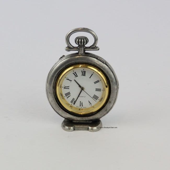 Pendulette en étain forme gousset