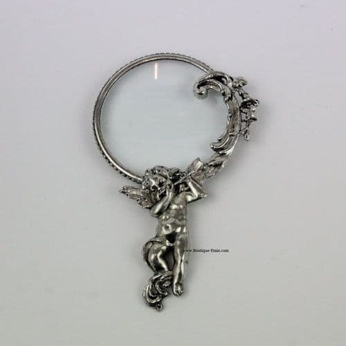 Petit loupe ange en étain