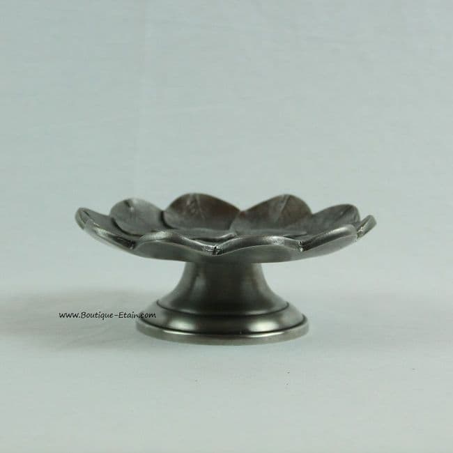 Petit plat, coupe ou centre de table décor feuilles.