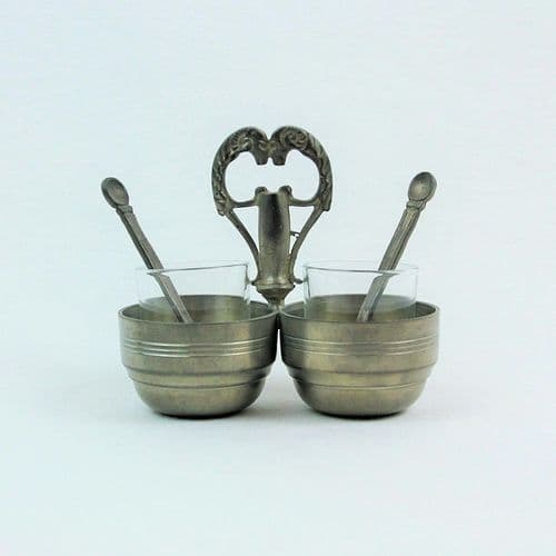 Petit service à condiment, moutarde, sel, ou sauce