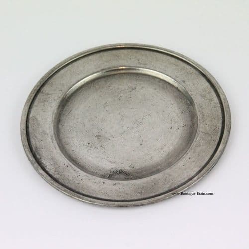 Petite assiette, coupelle en étain
