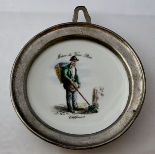 Petite assiette "Le chiffonnier"