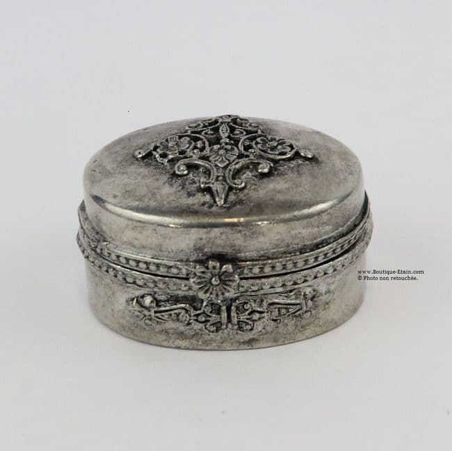 Petite boîte pilulier en étain motif fleurs