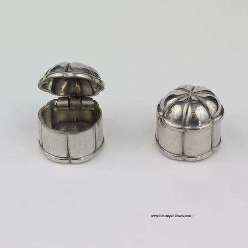 Petite boîte pilulier ronde à dent de lait en étain