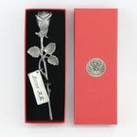 Petite rose en étain dans coffret avec étiquette gravée + Love