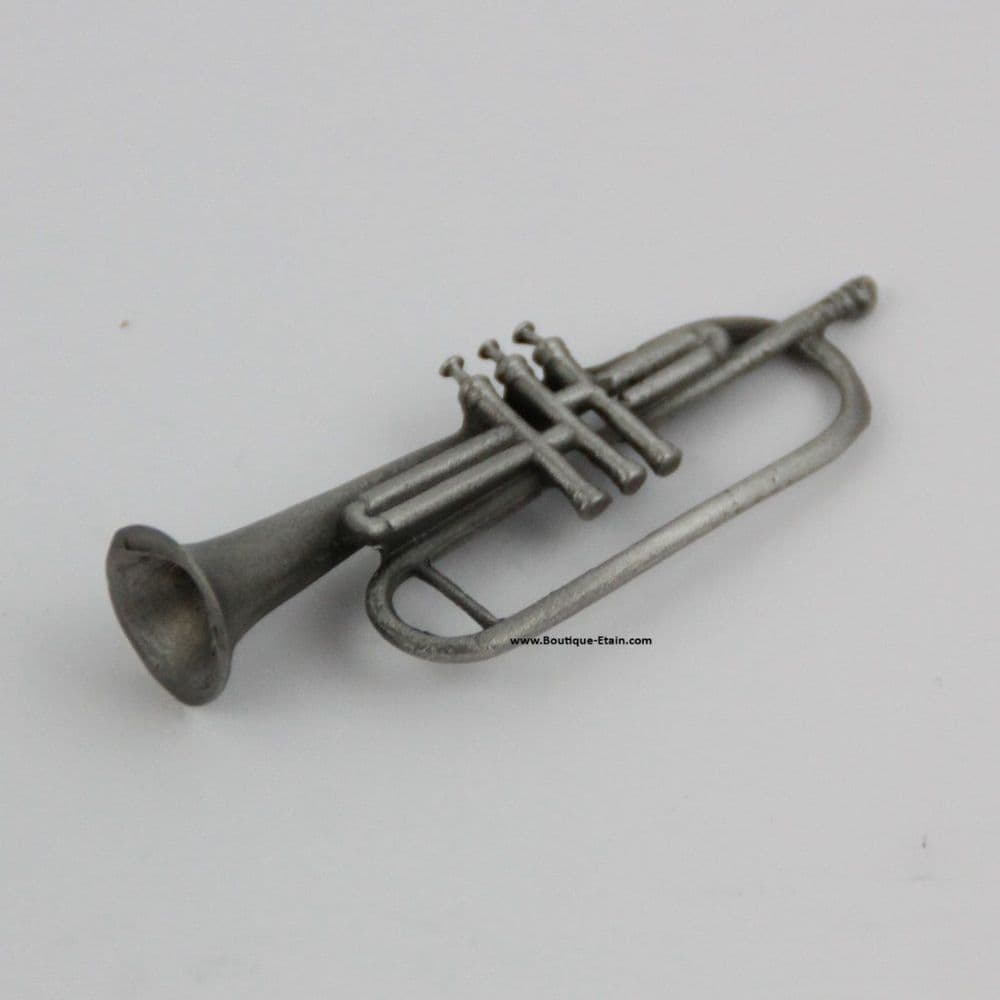 Petite trompette miniature en étain