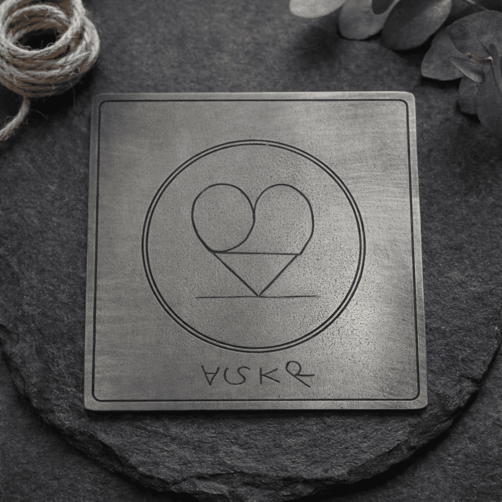 Plaque d'étain à graver