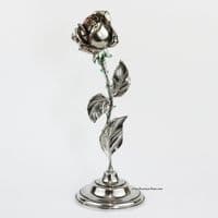 Rose en étain colorée avec socle 21 cm
