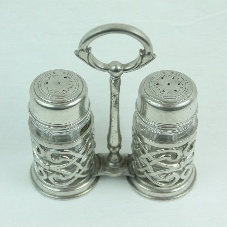 Salière et Poivrière en étain et cristal. support sel et poivre