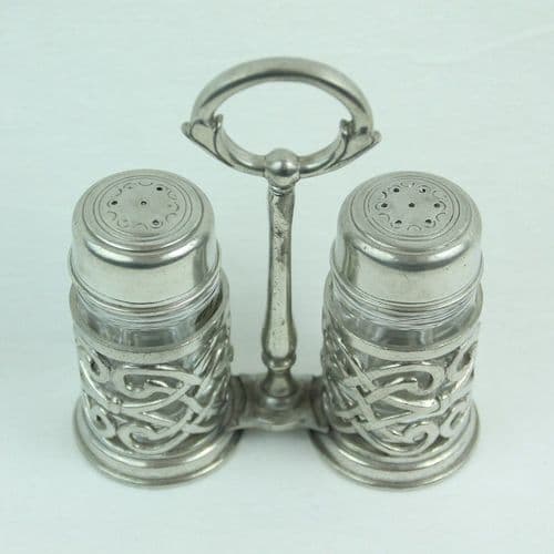 Salière et Poivrière en étain et cristal. support sel et poivre