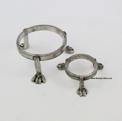 Socle à oeuf en étain ou coquetier