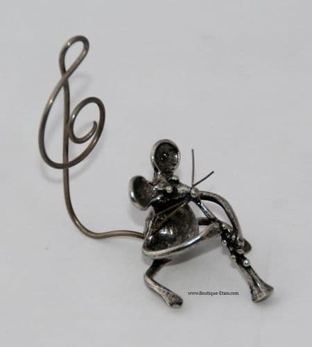 Souris musicienne la clarinette en étain