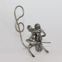 Souris musicienne le violoncelle