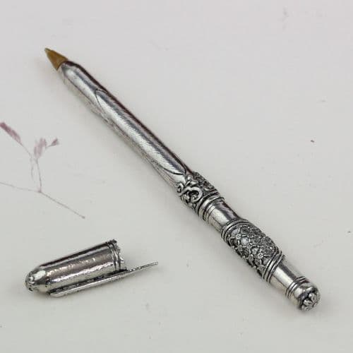 Stylo en étain avec bouchon "Virginia"