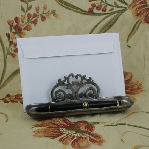 Support courrier et crayon en étain