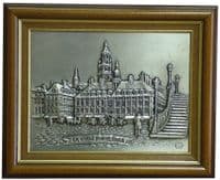 Tableau en étain repoussé vieille bourse de Lille