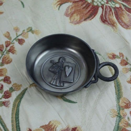 Tastevin en étain serpent et décor coeur