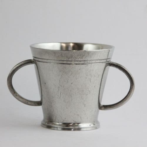 Timbalé bébé à double anses en étain