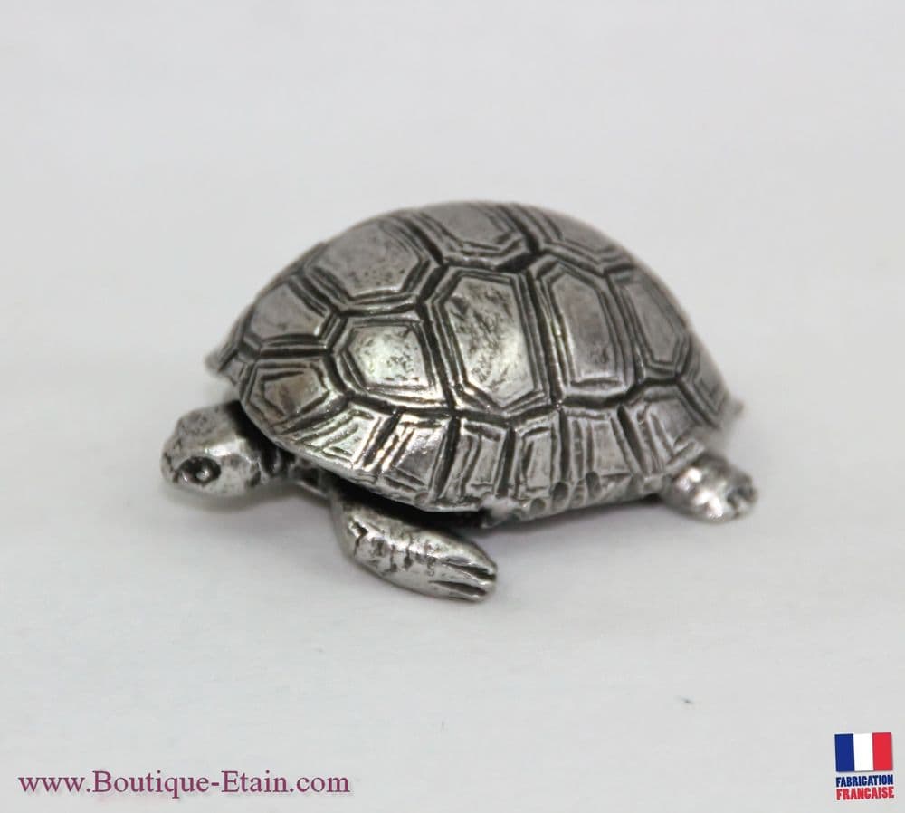 Tortue miniature en étain
