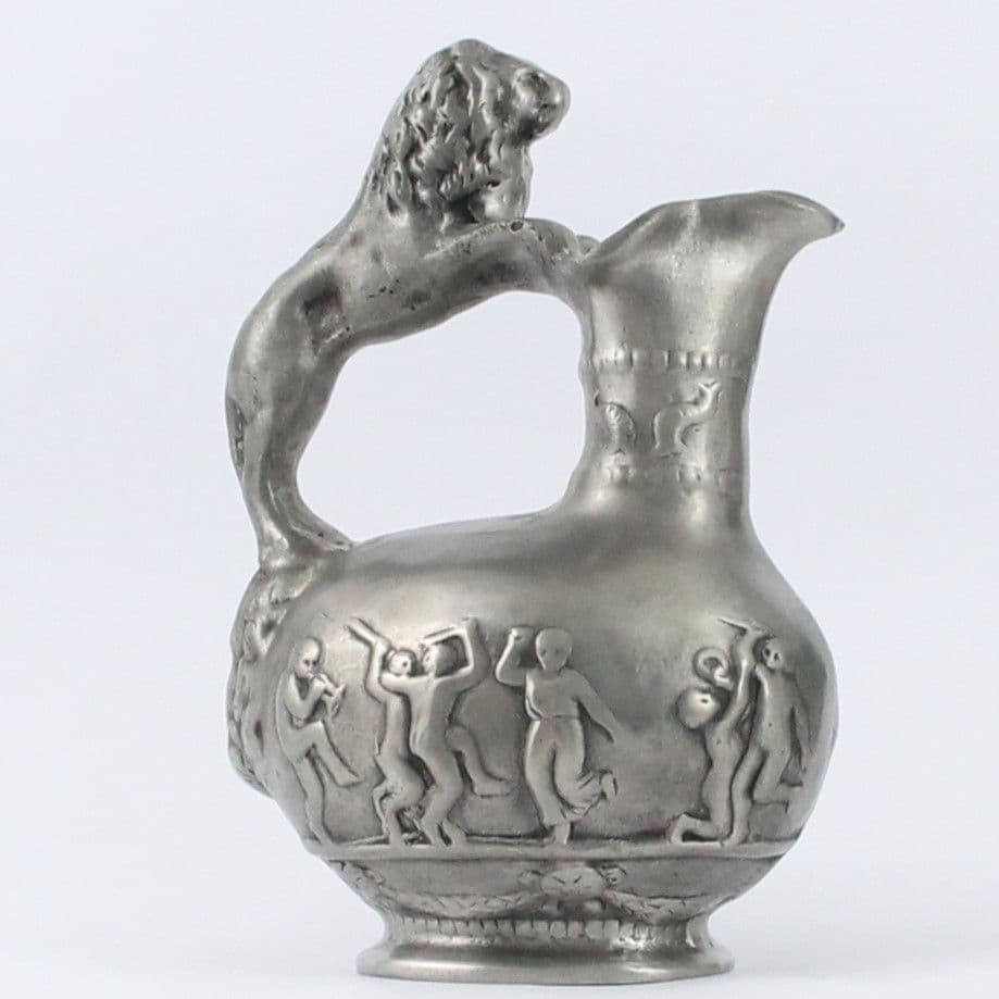 Vase antique Lion en étain massif