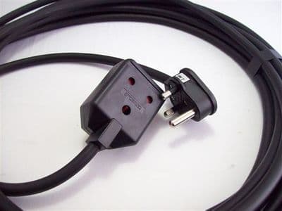 15m 15amp round pin plug/socket extension lead
