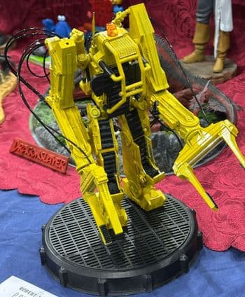 Aliens Power Loader 1/12th Scale Model Kit Fully Articulated