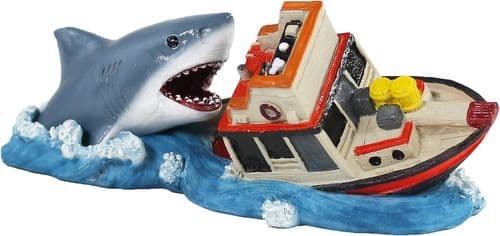 Jaws Officially Licensed Aquarium Decoration – Boat Attack