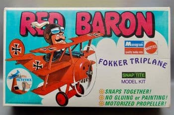 Snoopy Red Baron Fokker Tri Plane Snap Together Model Kit
