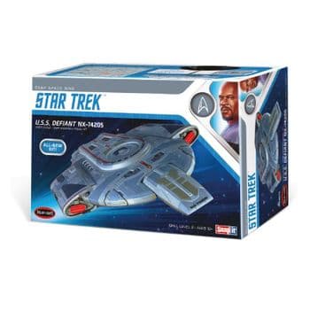 Star Trek Deep Space Nine USS Defiant 1:1000 Scale Model Kit