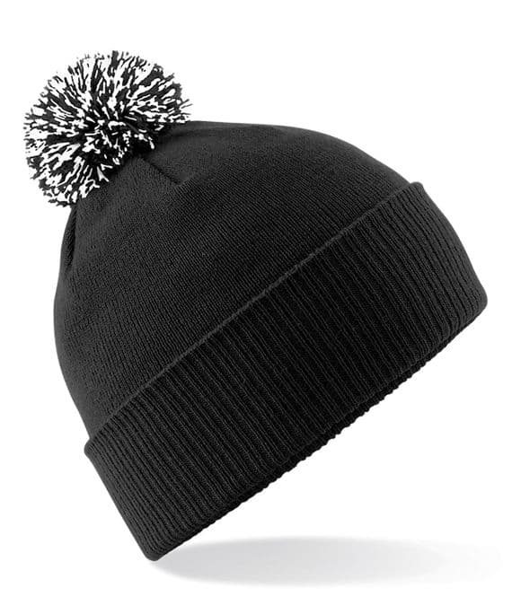WICK GOLF CLUB POM-POM BEANIE HAT WITH EMBROIDERED LOGO