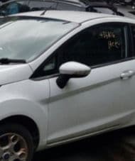 FORD FIESTA MK 8 2016 - 2017. DOOR MIRROR White. ELECTRIC INC INDICATOR Pre Owned