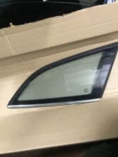 FORD MONDEO MK 4 ESTATE REAR WINDOW / GLASS DRIVERS SIDE OSR 09 - 2012. Chrome trim USED