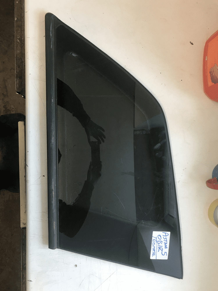 VAUXHALL ASTRA H MK 5 REAR WINDOW GLASS 2006 2007 2008 2009 2010 ESTATE