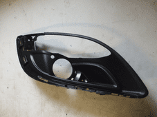 VAUXHALL ASTRA J FRONT FOG LIGHT SURROUND O/S DRIVER FACELIFT NEW 2012 2013 2014 2015 NEW (1)