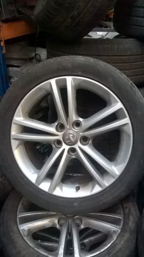 VAUXHALL INSIGNIA  ALLOY   WHEEL INC TYRE   245/45/18