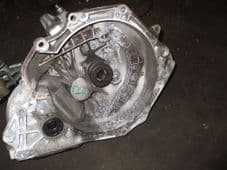 VAUXHALL ZAFIRA MK 1 1.6L 16V GEARBOX 2003 - 2004