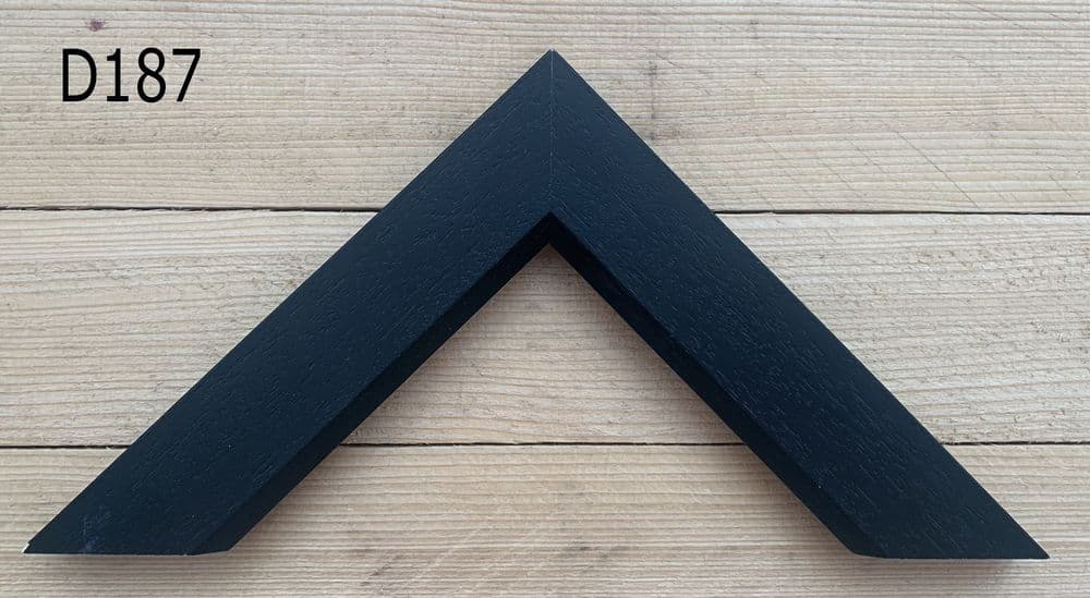 8" x 8"  - Black - Ref D187