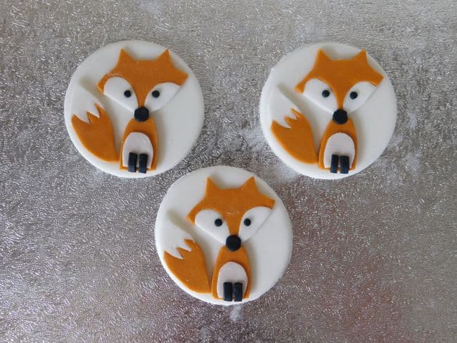 12 Fox Cupcake Toppers