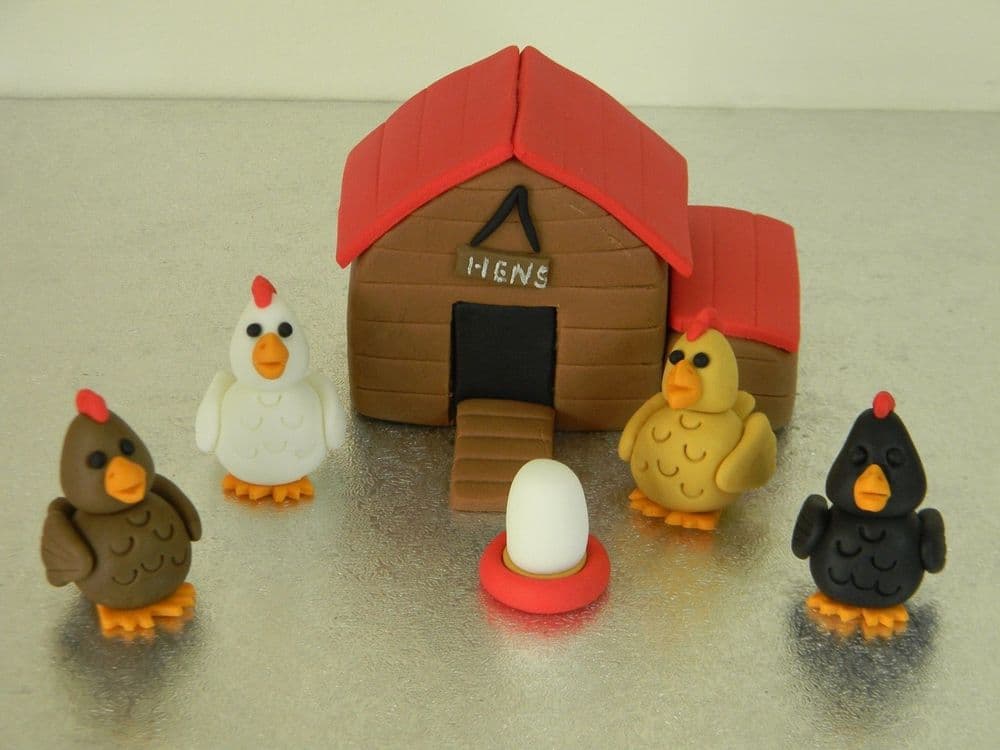 Chicken Coop & Chickens Cake Toppers