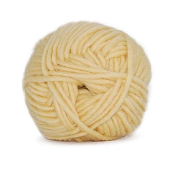 Hjertegarn NATUR ULD 822 pale yellow