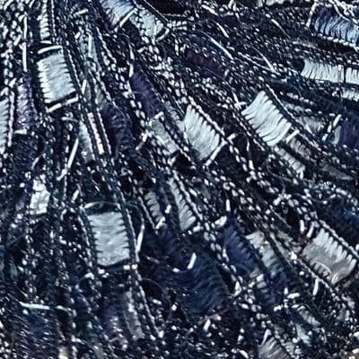 Hjertegarn NICE LUREX 2304 black/silver lurex