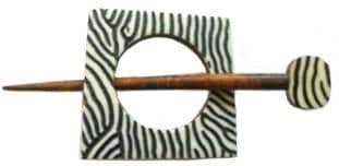 Large Indian Shawl Pin - square  black & white