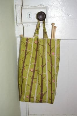 Lined cotton knitting bag - birds in trees print